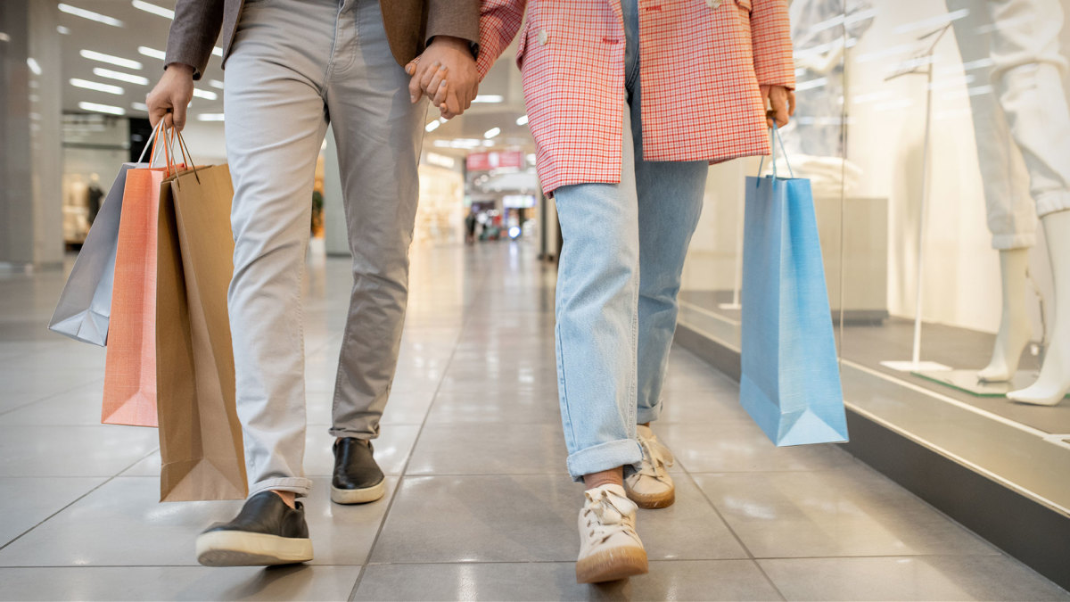 Why Big Retail Chains Are Closing Down? A Closer Assessment of Ted Baker and Other Struggling Brands