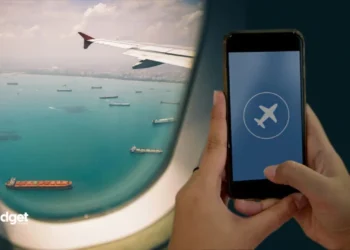 Why You Should Always Switch to Flight Mode When Flying: Ensuring Your Safety Above the Clouds