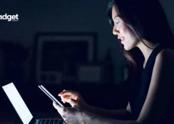Are You Overdoing It on Screens? How Much is Too Much for Healthy Eyes, Says Expert