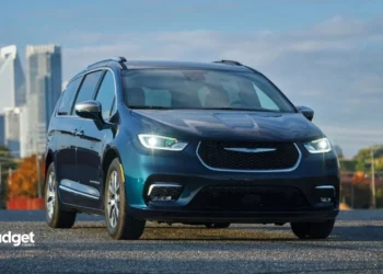 Big Safety Alert Over 200,000 Chrysler SUVs and Trucks Recalled Due to a Dangerous Software Glitch