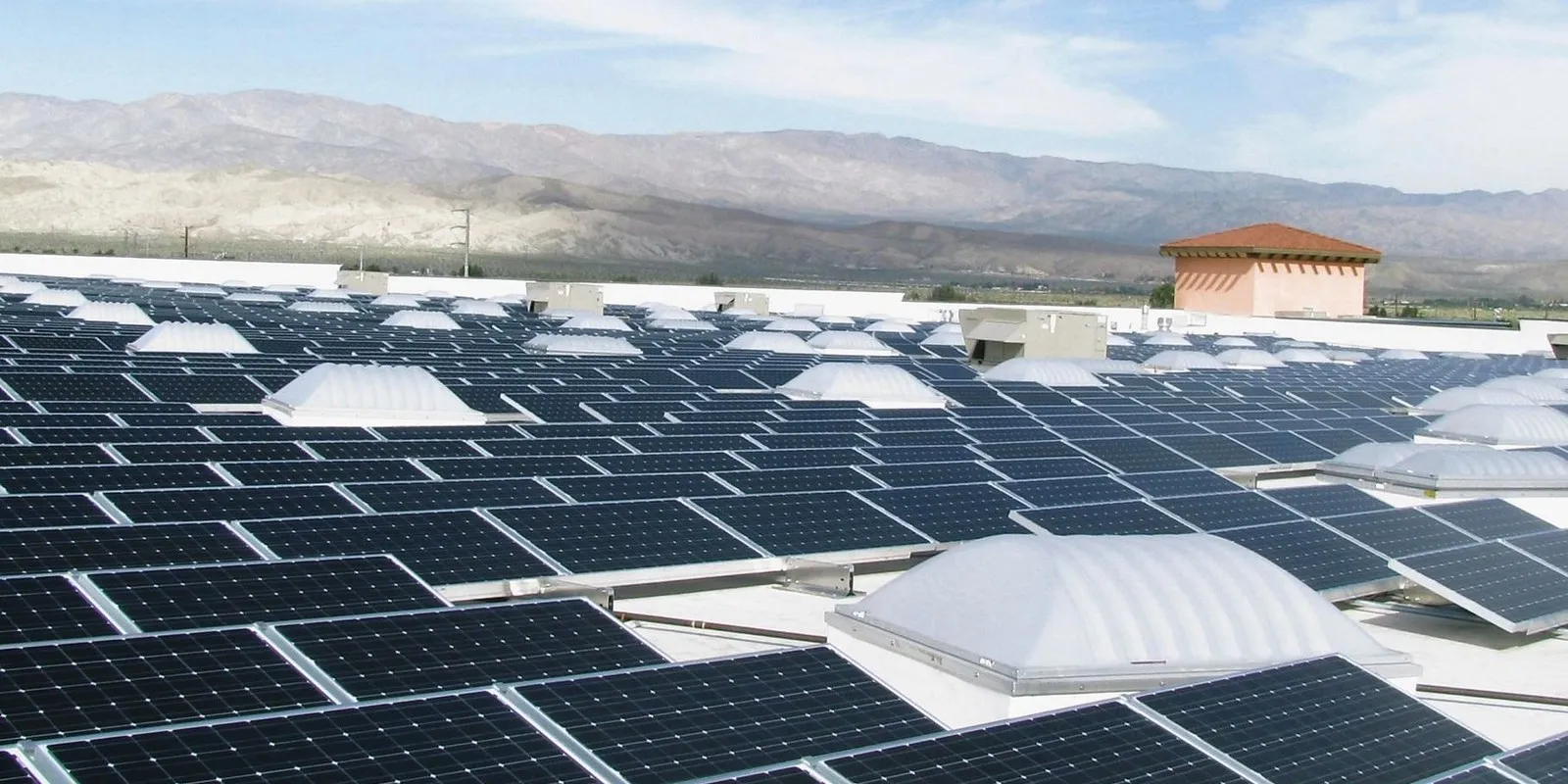 Summer 2024: California's Energy Grid Gets a Major Boost with Solar and Batteries, Ready for Heatwaves