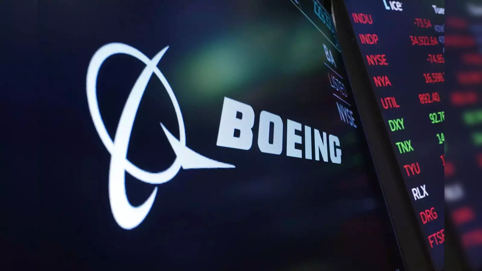 Electric Flight Future in Jeopardy: Boeing Faces $72M Lawsuit for Allegedly Stealing Startup's Secrets