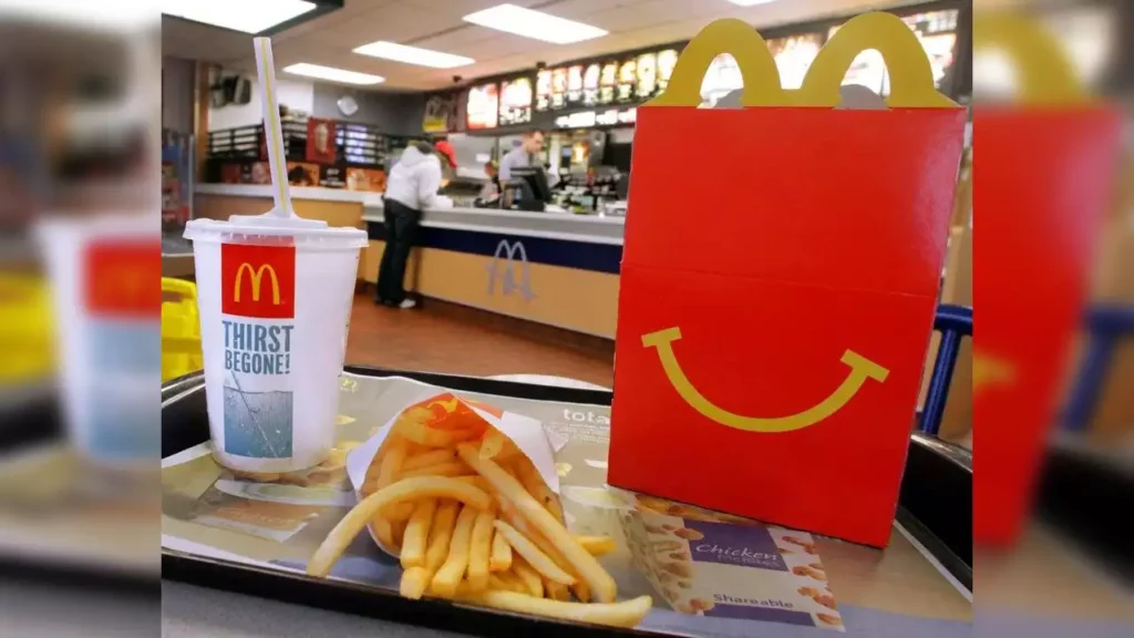 McDonald's Fans React Why the Popular Chain's New Refill Policy is Stirring Buzz2