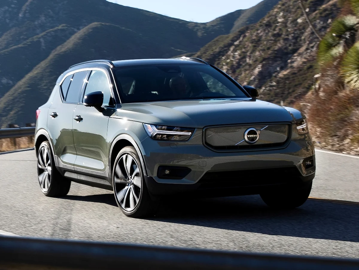 New Safety Tests Reveal Hidden Dangers in Popular Family SUVs What Every Parent Needs to Know----