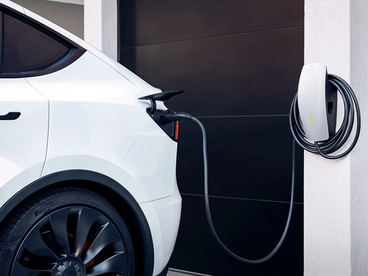 Non-Tesla Electric Vehicle Charging Stations Are Winning Over Drivers