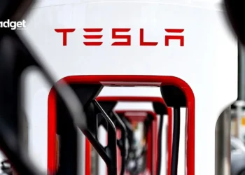 Tesla Owner's Remarkably Low Electricity Bill Sparks Curiosity and Discussion on Social Media