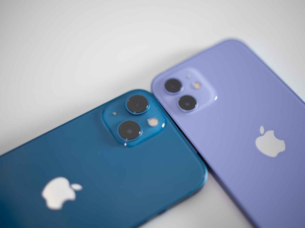 Apple Faced a $12,000,000 Loss Due to a Scam Where Fake iPhones Were