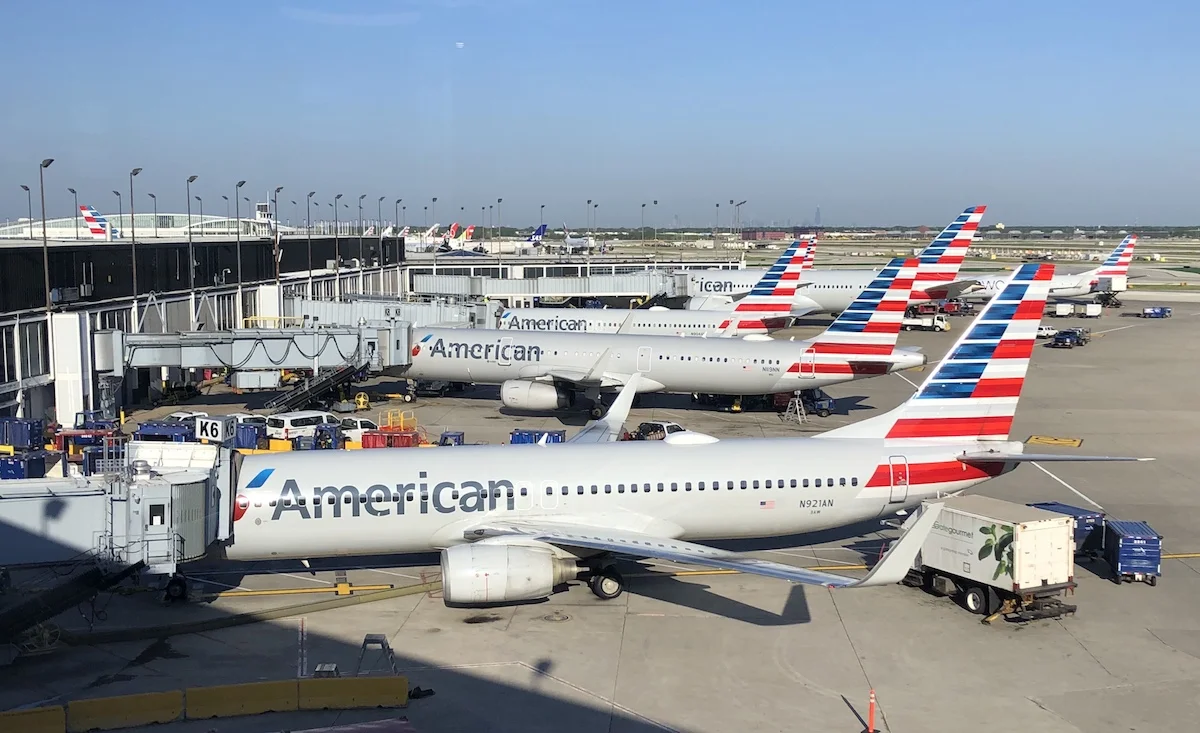 United Airlines Boss Predicts Trouble for Budget Flights, Cites Poor Service and Failing Strategy-