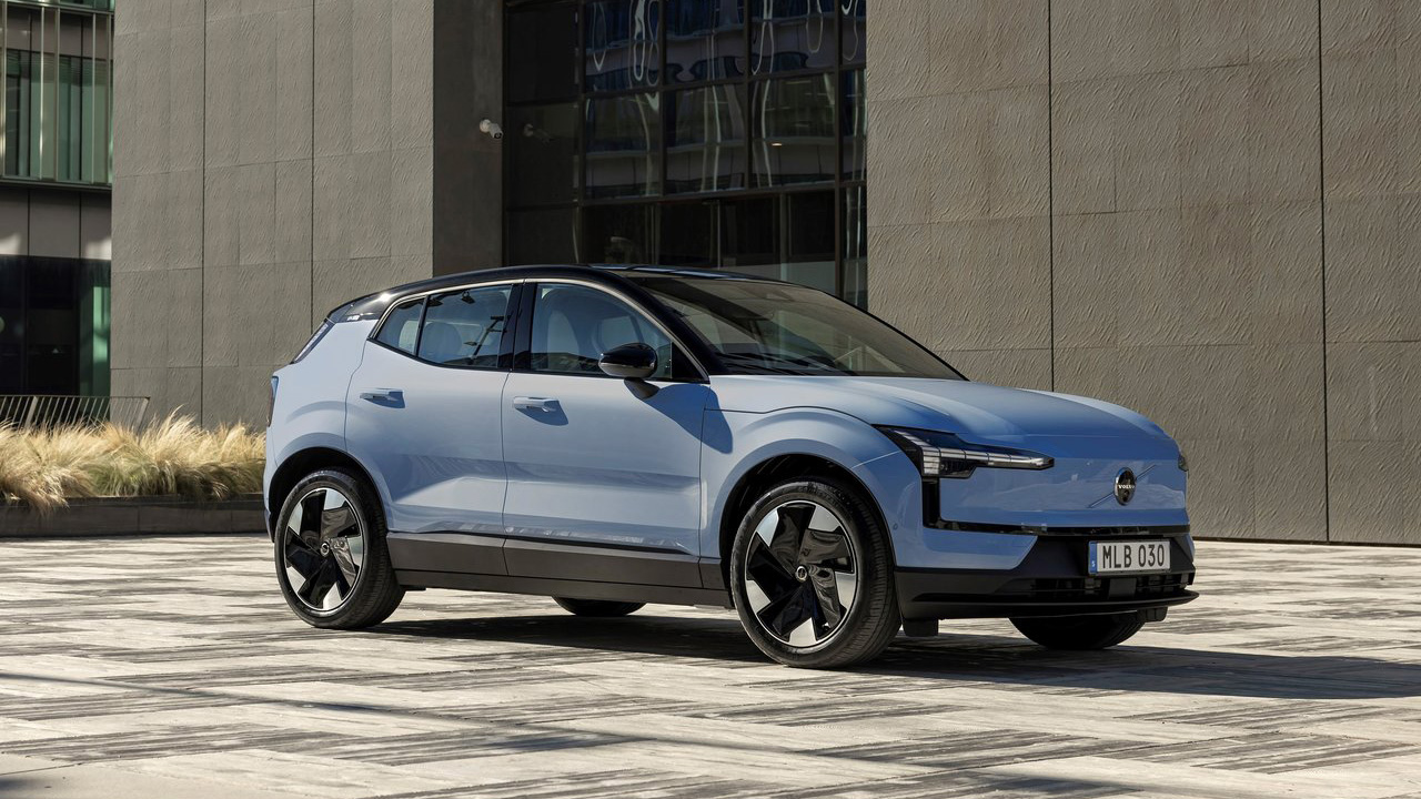 Volvo EX30's Latest Update Fixes Speedometer Glitch Here's What EV Owners Need to Know----