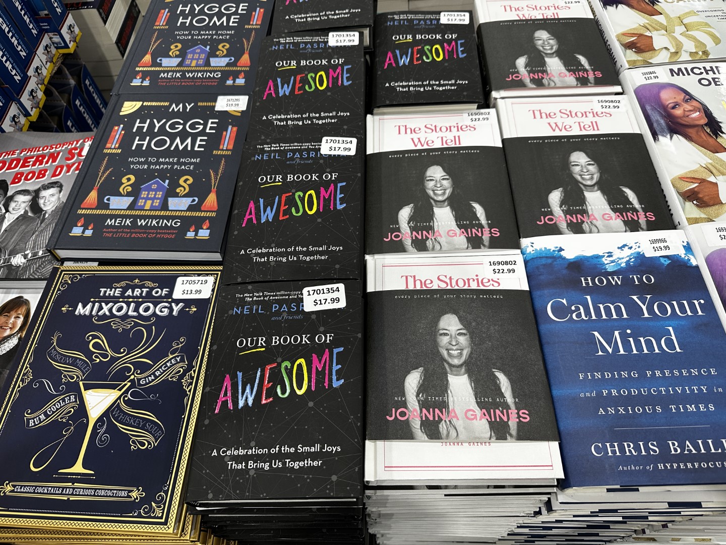 Why Costco Will Only Sell Books During Holidays A Big Change for Shoppers and Publishers-