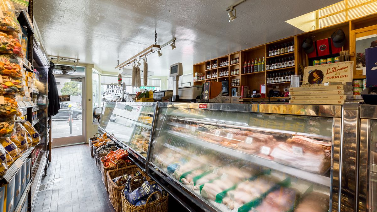 San Francisco's New Venture: A $5.5 Million Market Offers Groceries for Free, But Who’s Paying?