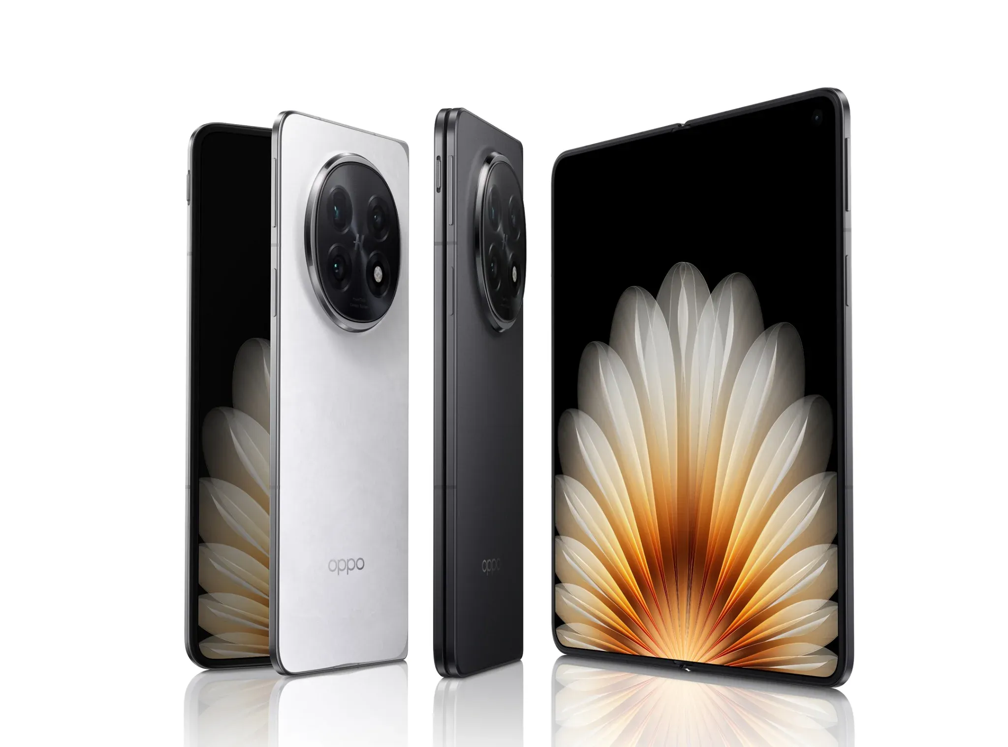 Meet the OPPO Find N5: The Ultra-Thin Foldable Phone That Outshines Samsung's Latest Model