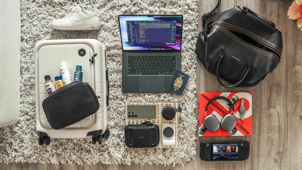 80+ Best Mobile Accessories for Travelers-------