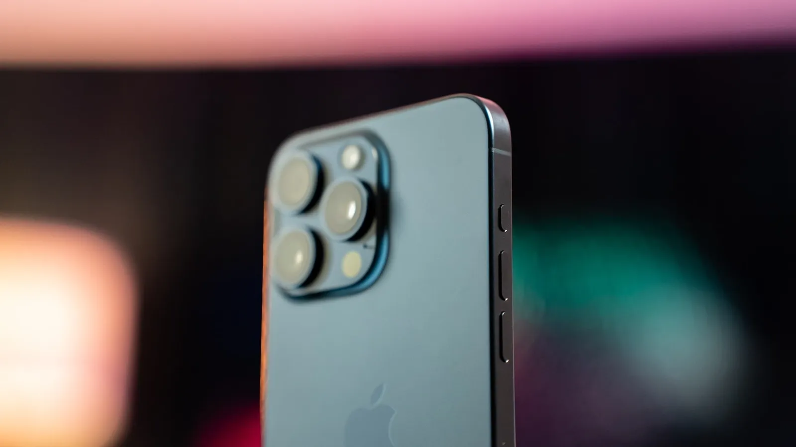 Apple’s iPhone 17 Ultra Might Finally Happen – Here’s What Leaks Say About Its Big Upgrades
