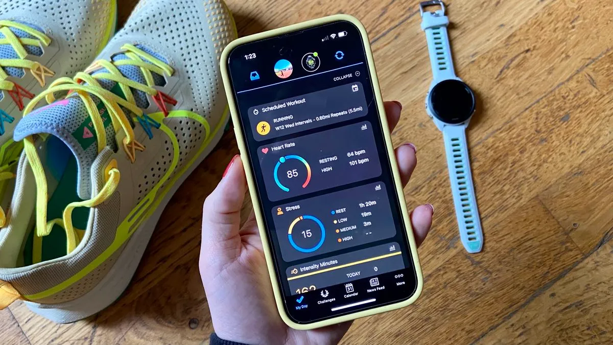 Garmin Just Launched a New $7 Plan That Uses AI to Track Your Health in Smarter Ways