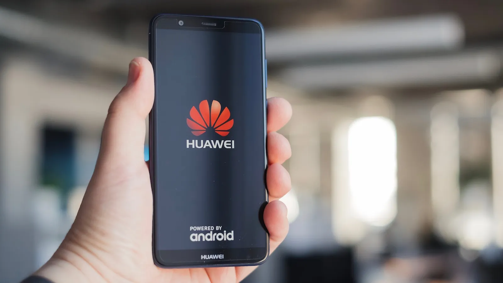 How Huawei Users Are Beating Sanctions to Bring Google Apps Back to Their Phones
