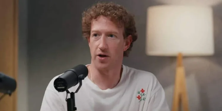 Mark Zuckerberg Says Smartphones Are Dying—Here’s the Futuristic Tech That Will Replace Them