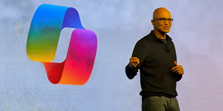 Microsoft Shuts Down Skype, Uses AI in Call of Duty, and Tests Ads in Office – All the Biggest Tech Shocks This Week