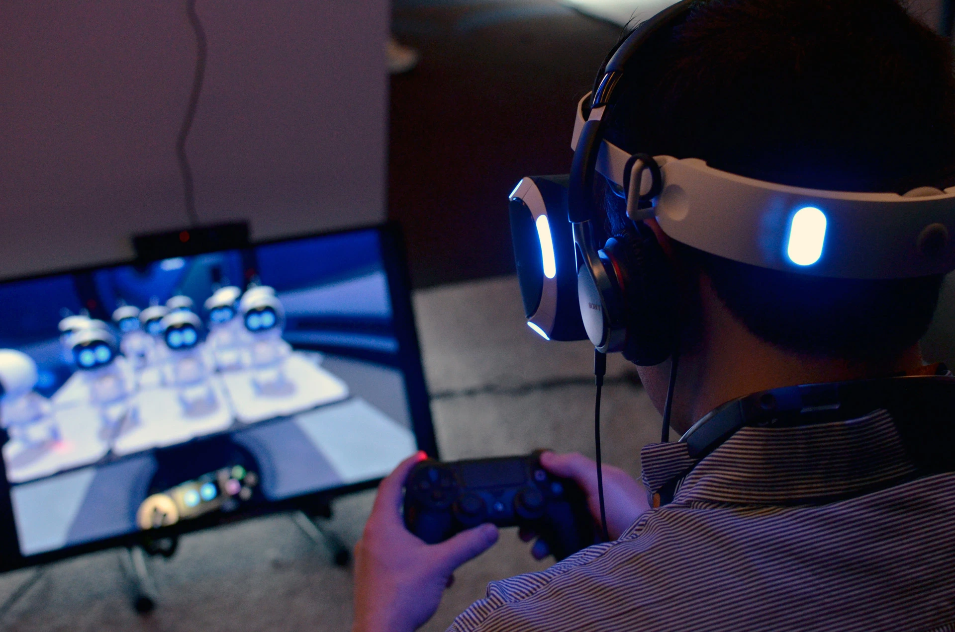 Samsung Teams Up with Sony for a Game-Changing 4K VR Headset – Here’s What You Need to Know--