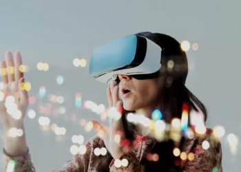 Samsung Teams Up with Sony for a Game-Changing 4K VR Headset – Here’s What You Need to Know