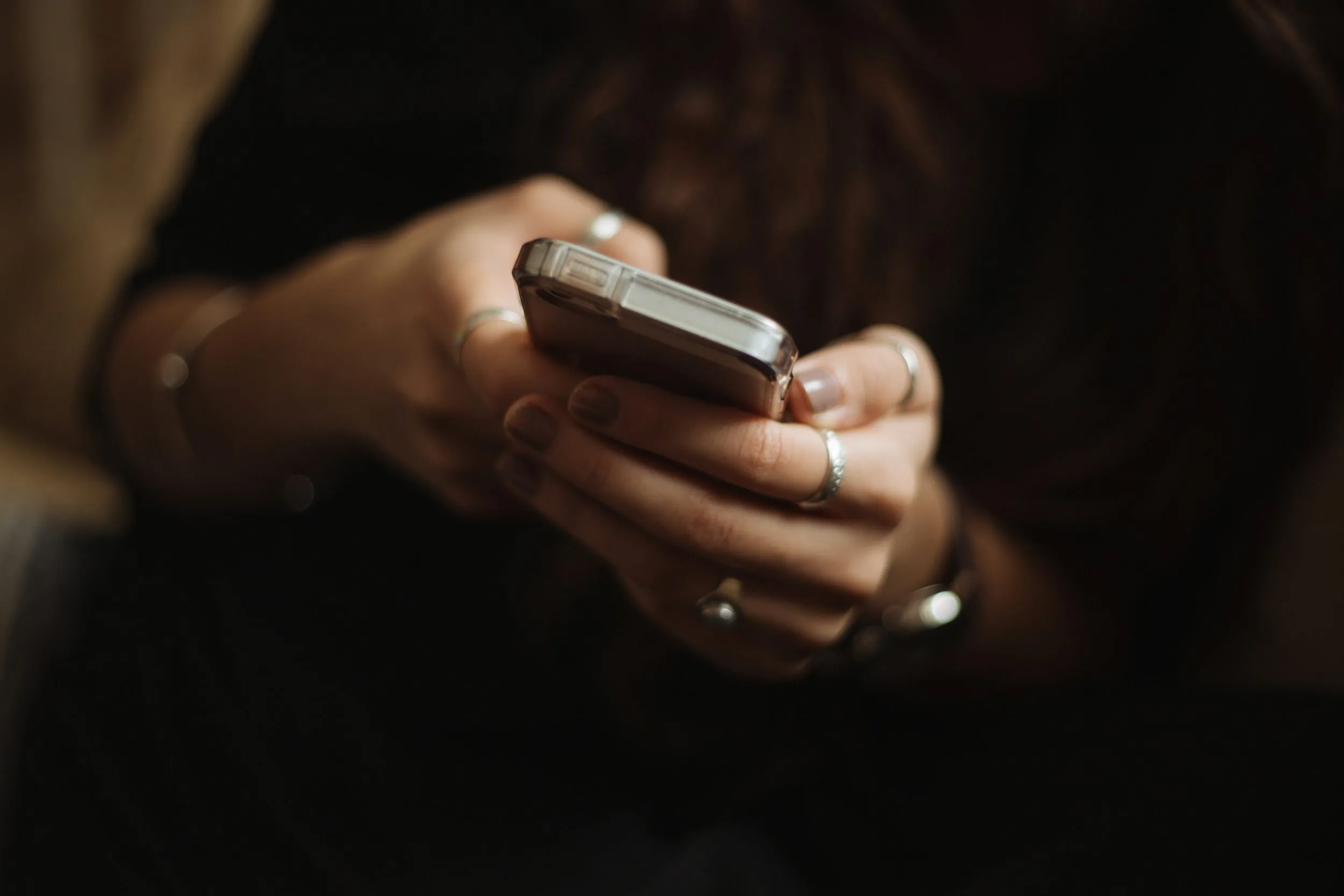 100+ Mobile Apps for Mental Health--------