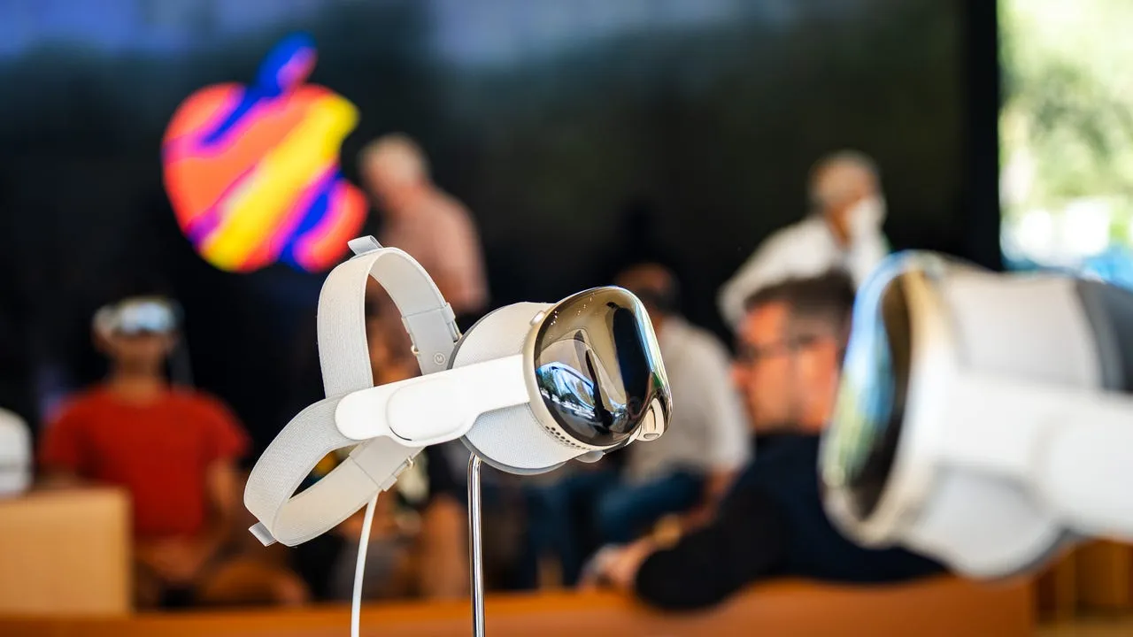Apple’s Vision Pro Headsets: The Future of AR Glasses and What’s Next for Apple’s Bold Tech Plans