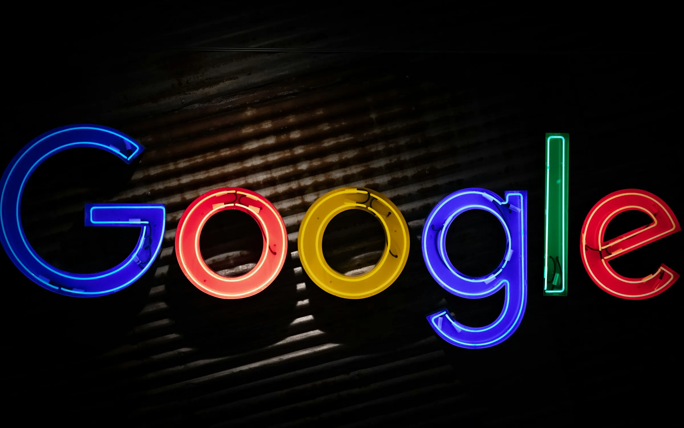 Google’s Big AI Leadership Change What It Means for the Future of Your Favorite Apps---