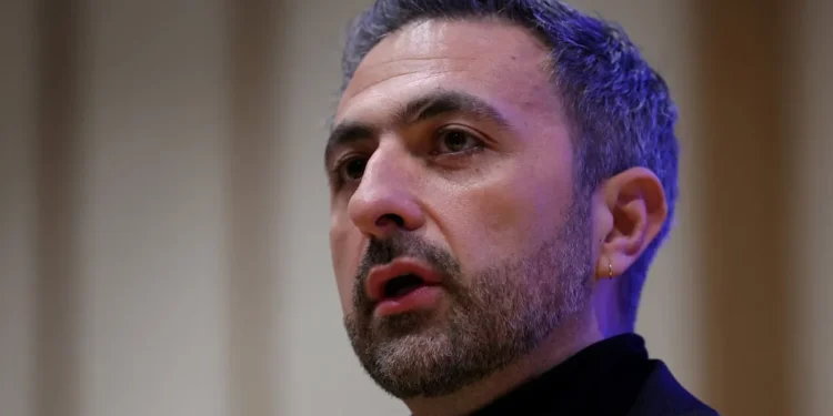 Mustafa Suleyman Explains How AI Will Change Your Job in the Future