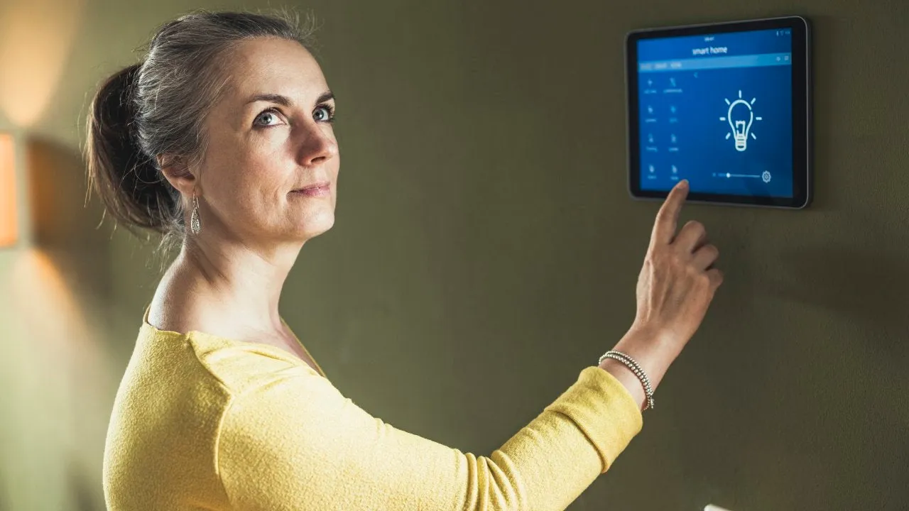 Top 100 Energy-Saving Tips for Your Smart Home Devices-------