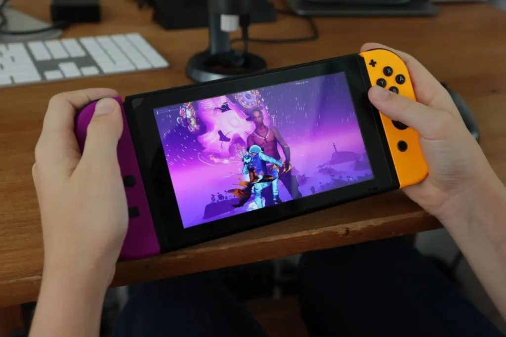 C button unlocks paid features