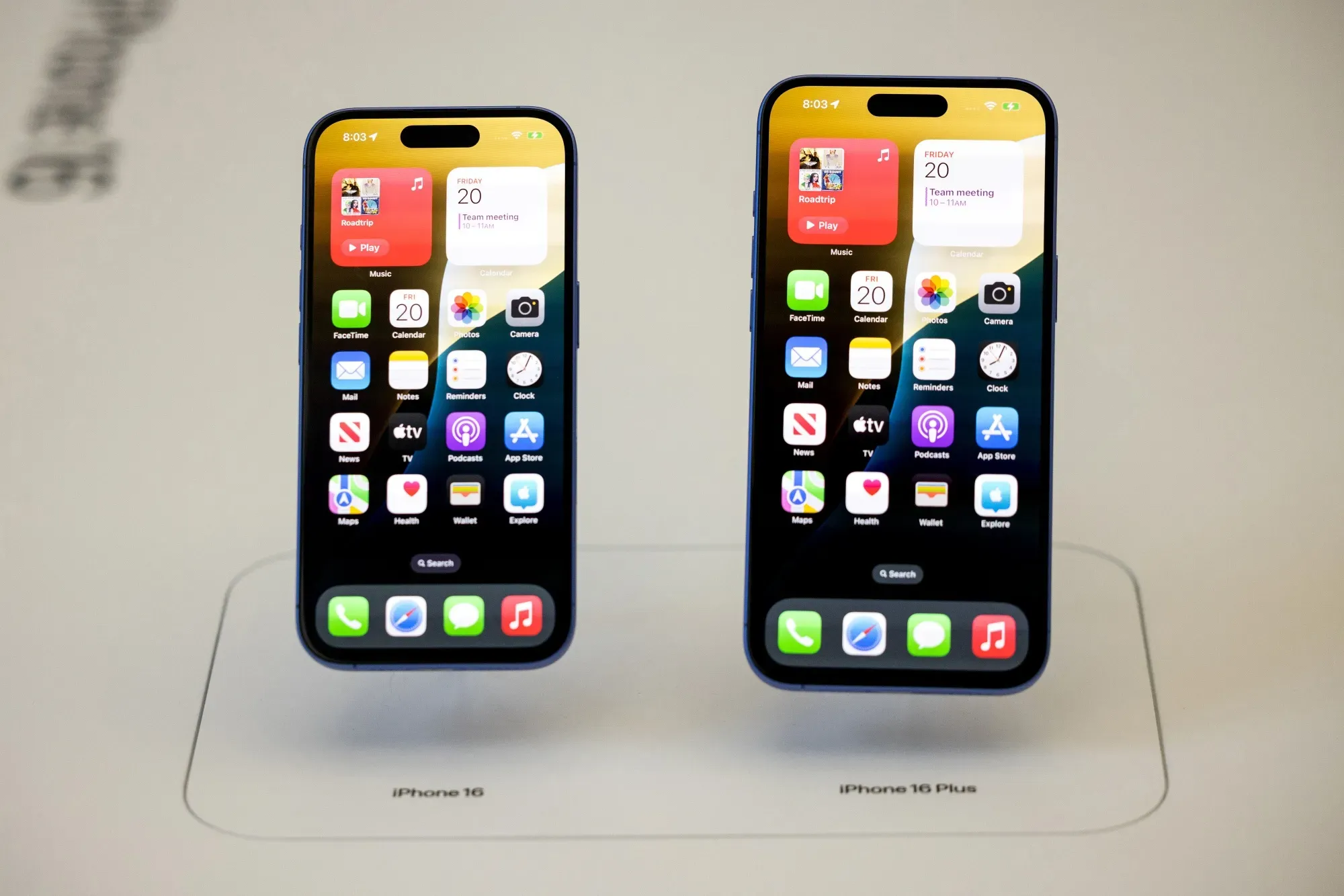 Google and Apple in Talks: Big AI Deal Could Change iPhone's Future by 2025