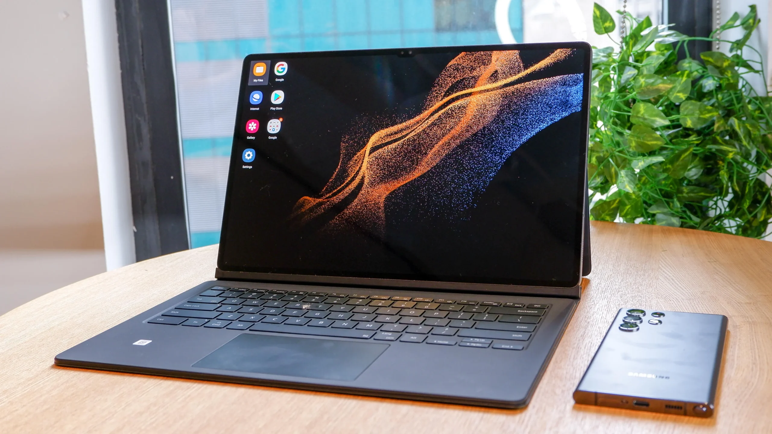 Google’s New Android Desktop Mode Is Your Phone the Future of Laptops