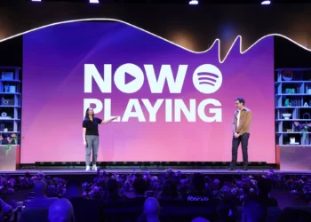 Spotify Changes Podcast Play Count Plan After Backlash from Creators