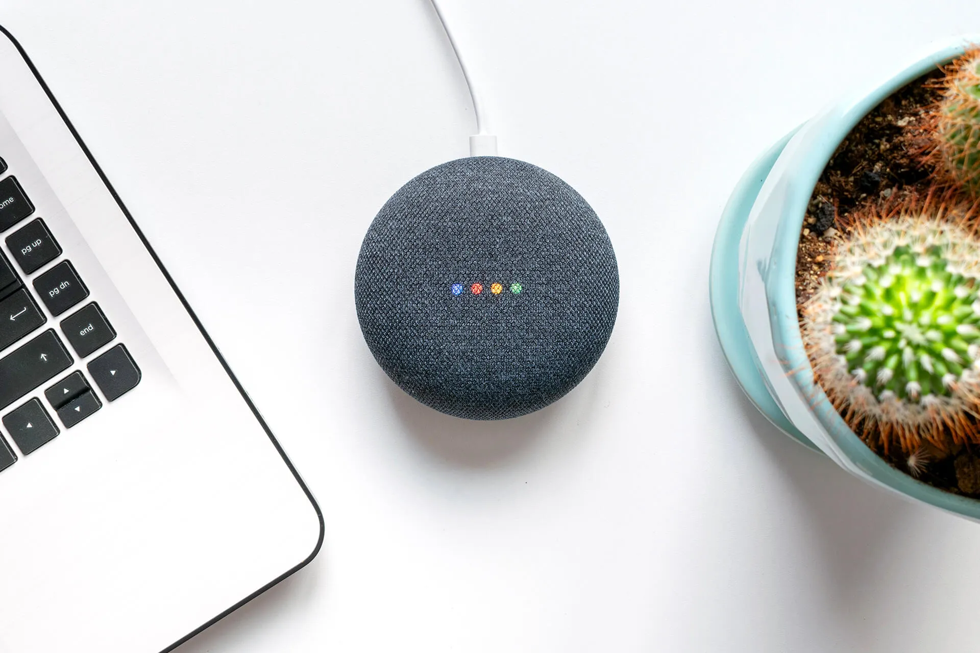 Apple to Let EU Users Switch from Siri to Google Assistant or Alexa